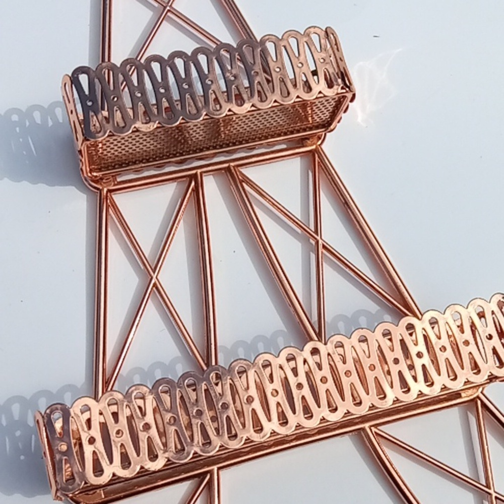 Jewelry Eiffel Tower Holder - Picture 6 of 16